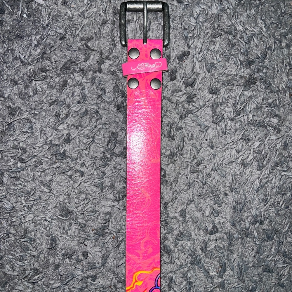 Ed Hardy pink belt
